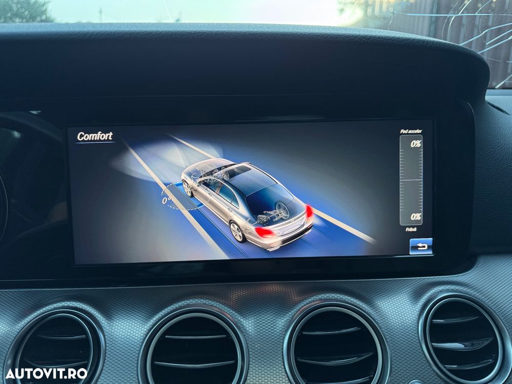 Mercedes-Benz E 220 d 9G-TRONIC - 26