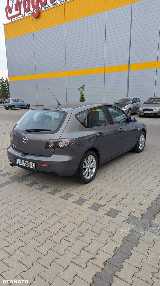 Mazda 3 - 5