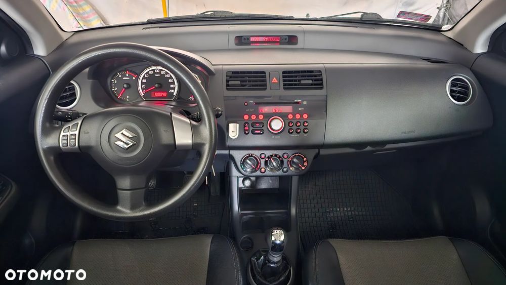 Suzuki Swift 1.3 DDiS 16v GL Airco - 5