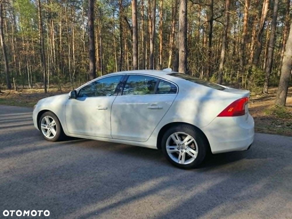 Volvo S60 - 6