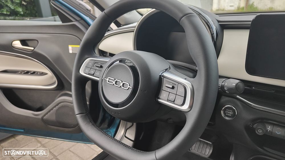 Fiat 600e La Prima - 17