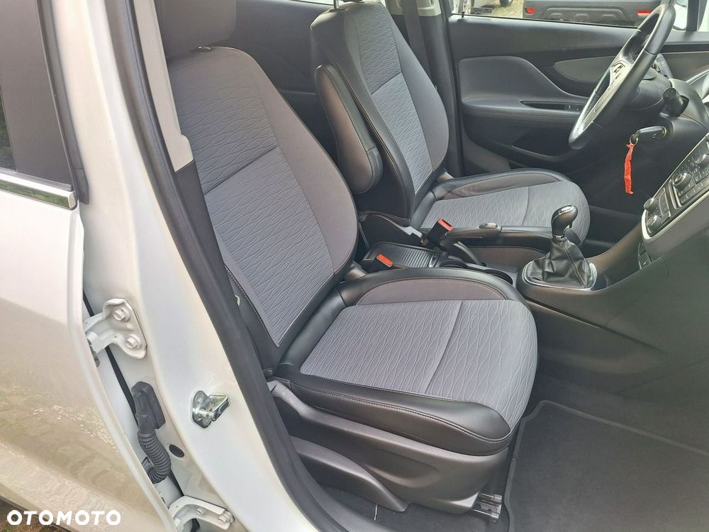 Opel Mokka 1.4 T Cosmo EU6 - 17