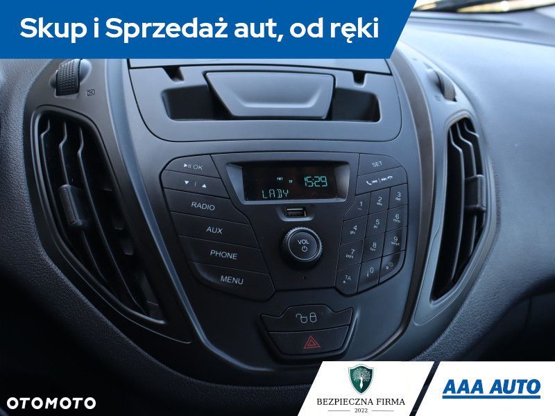 Ford Tourneo Courier - 14
