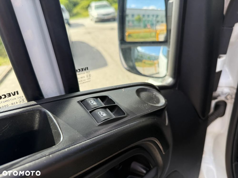 Iveco Daily 35C16 - 11