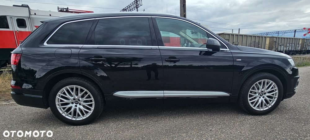 Audi Q7 - 19
