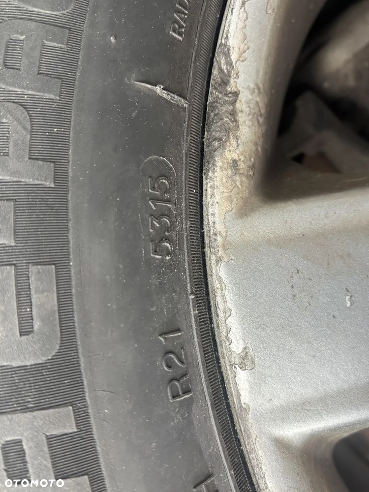 Volkswagen Passat - 13