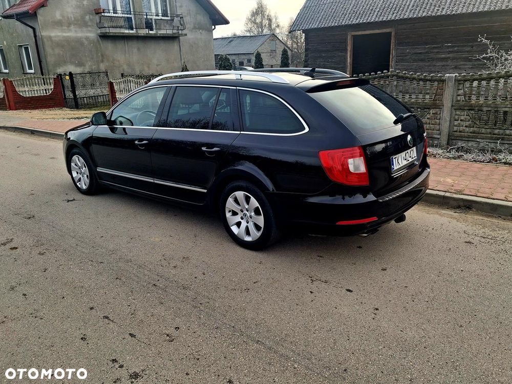Skoda Superb 1.6 TDI GreenLine - 12