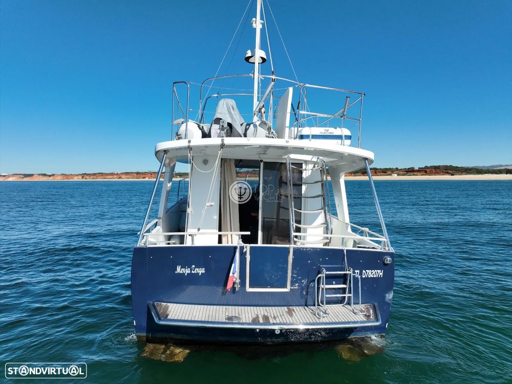 Beneteau Swift Trawler 42 - 5