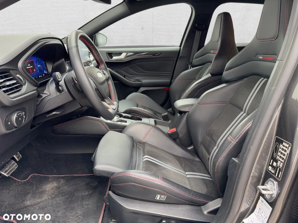 Ford Focus 2.3 EcoBoost ST X - 9