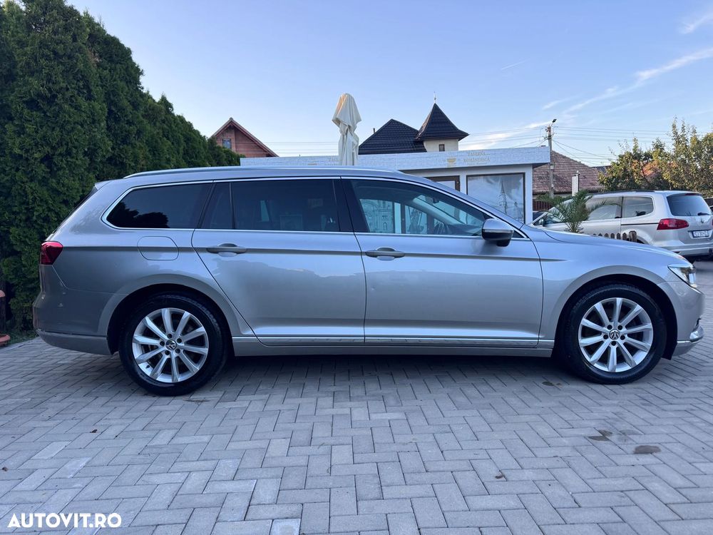 Volkswagen Passat 2.0 TDI Highline - 12