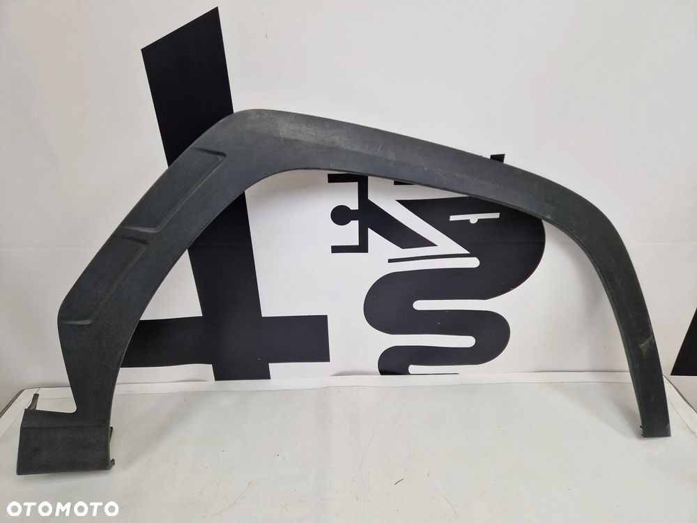 Listwa nakładka przedniego prawego błotnika Hyundai Tucson IV