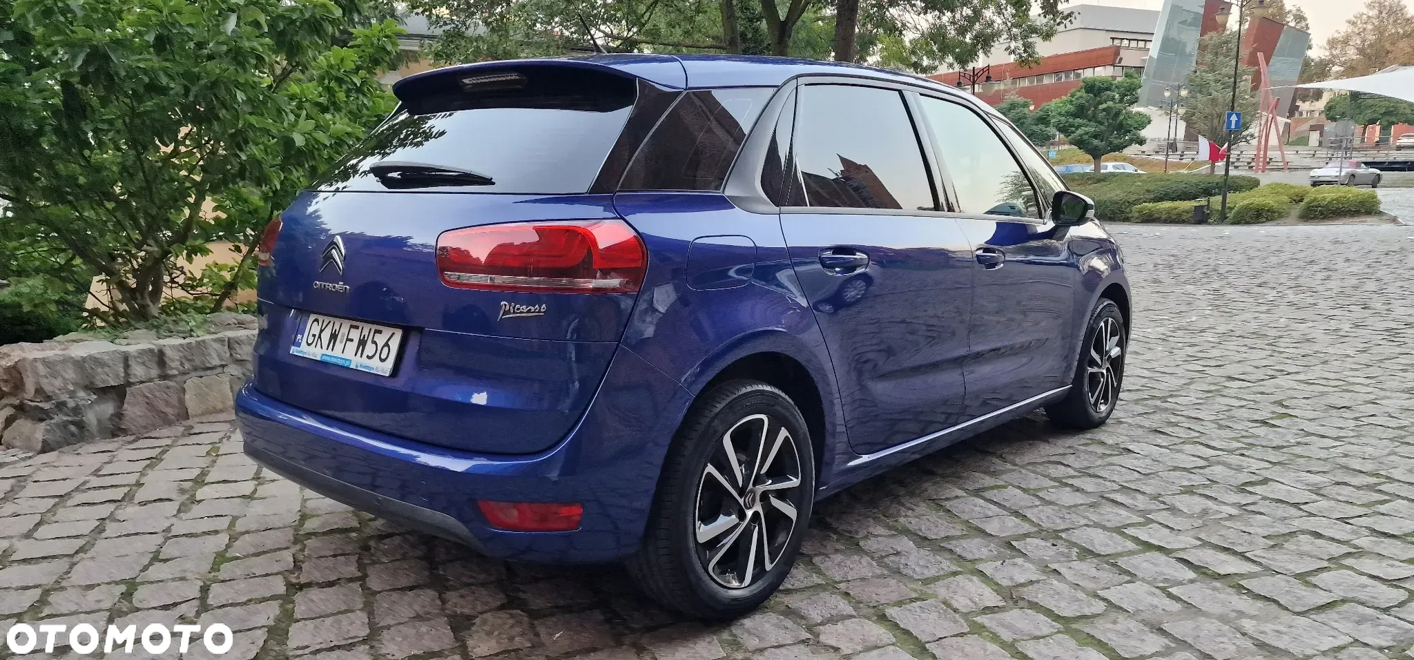Citroën C4 Picasso PureTech 110 Stop&Start FEEL - 9