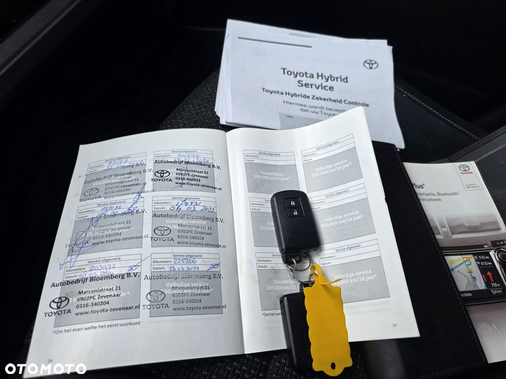 Toyota Auris 1.8 HSD Luna - 31