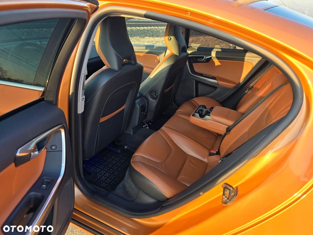 Volvo S60 - 13