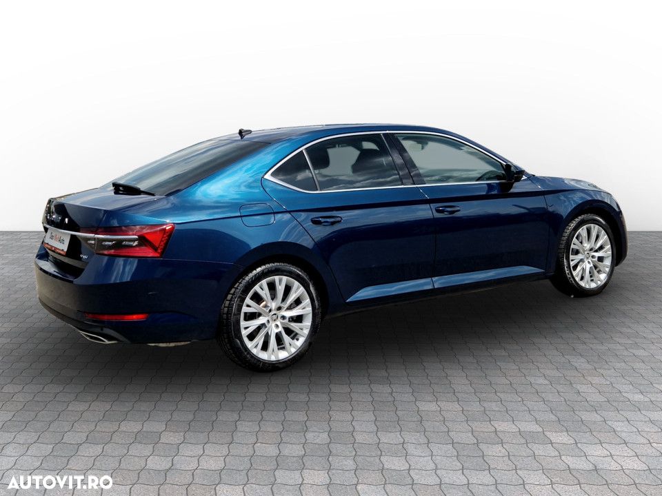 Skoda Superb 2.0 TSI 4X4 DSG Style - 8