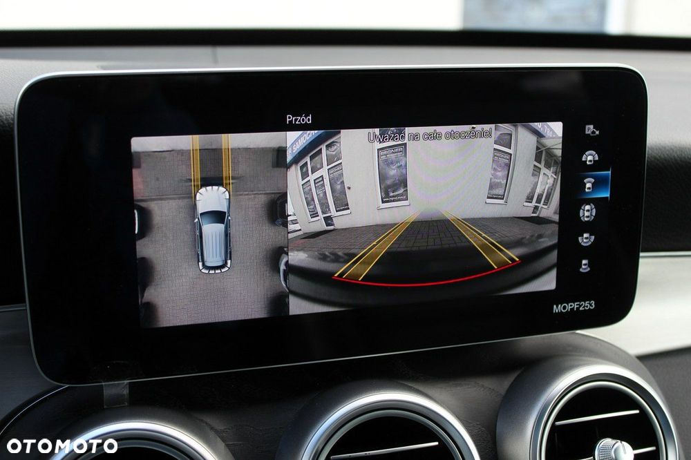 Mercedes-Benz GLC - 34