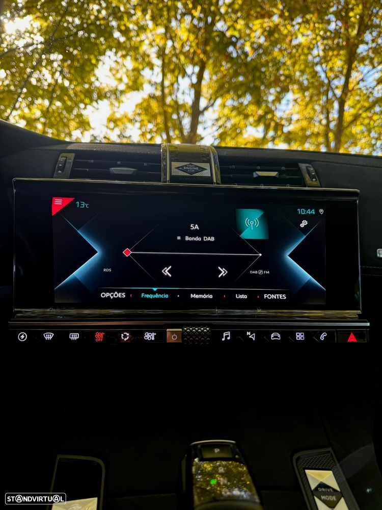DS DS7 Crossback - 17