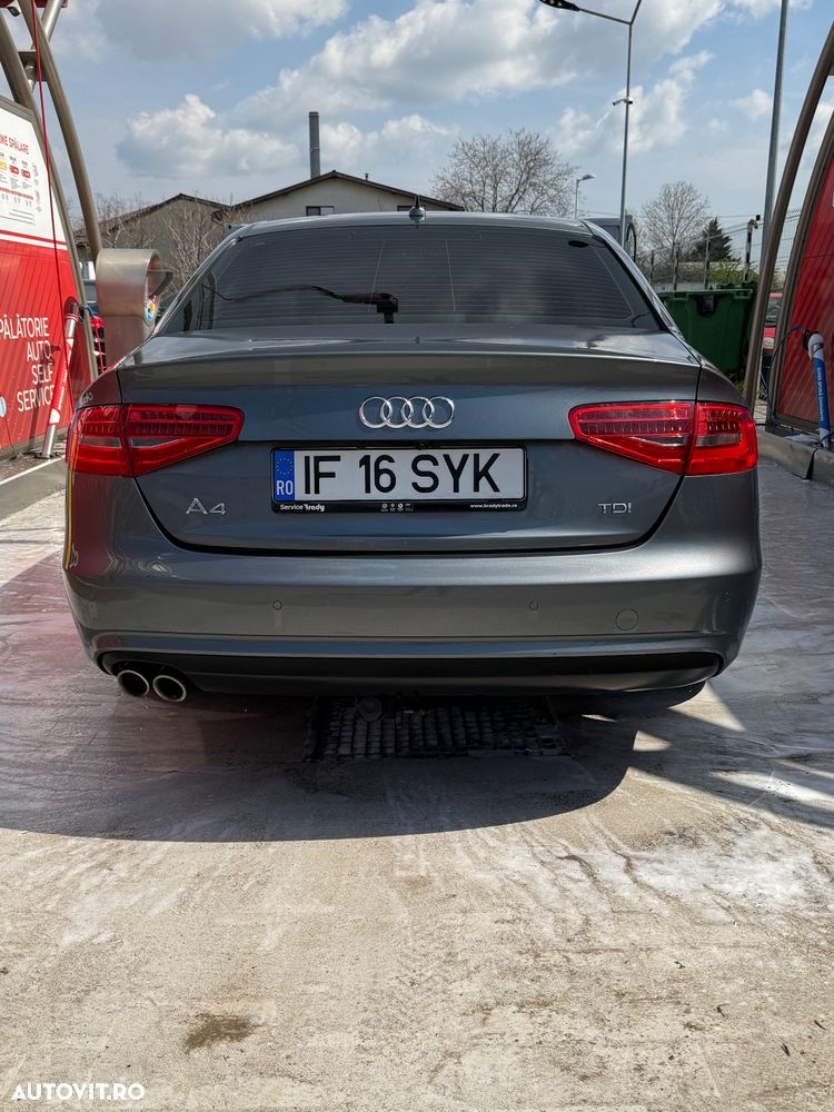 Audi A4 2.0 TDI Multitronic - 4