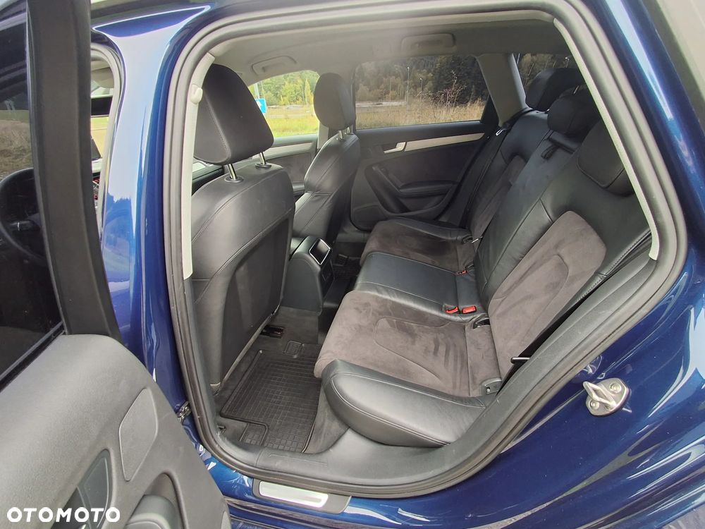 Audi A4 Avant 2.0 TDI DPF Ambition - 13