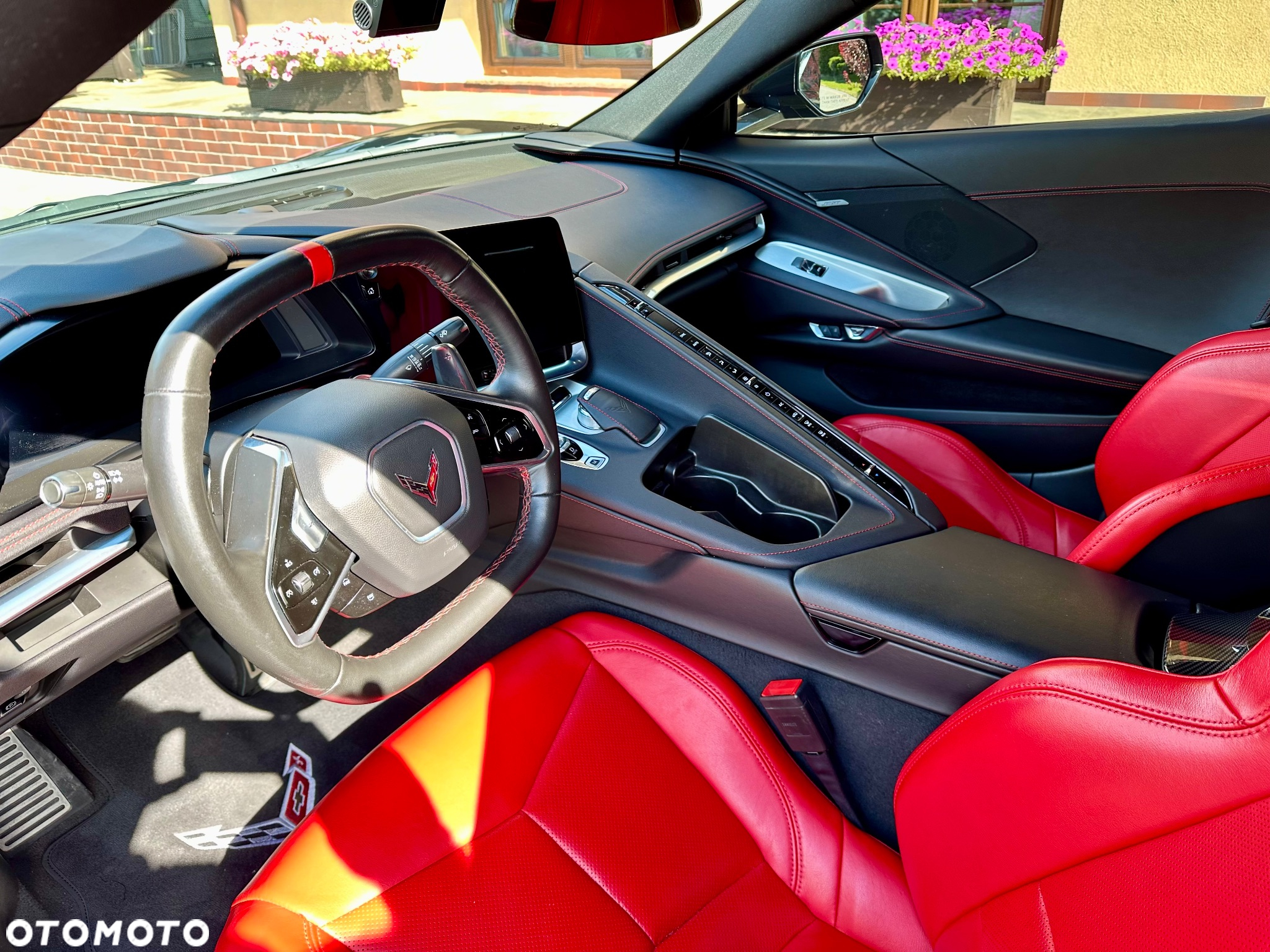 Chevrolet Corvette - 8