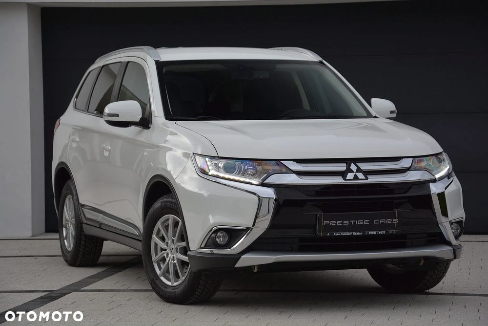 Mitsubishi Outlander - 3