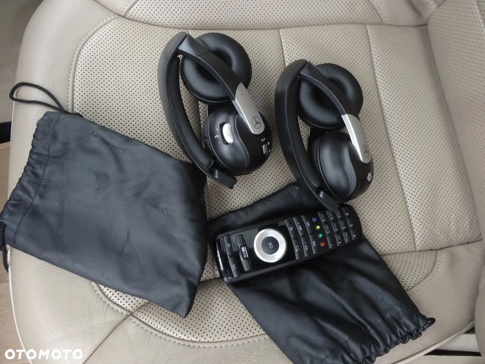 Mercedes-Benz GL 350 BlueTec 4-Matic - 39