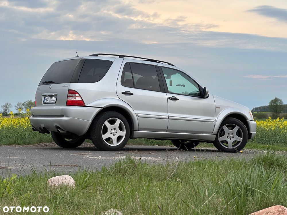 Mercedes-Benz ML 55 AMG - 30