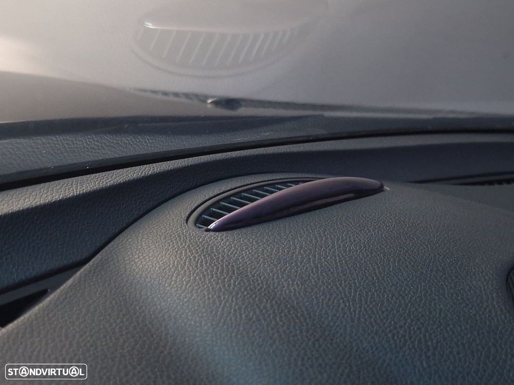 Mercedes-Benz SLK 200 - 32