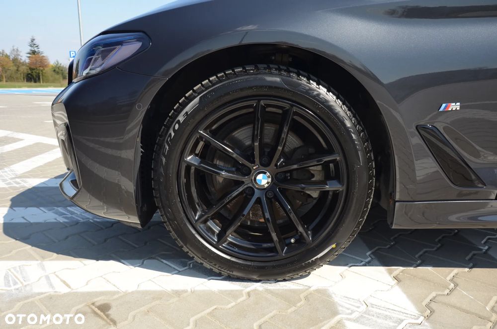 BMW Seria 5 520d Sport - 25