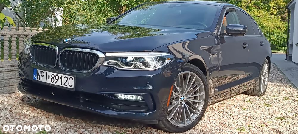 BMW Seria 5 530e iPerformance Luxury Line - 10