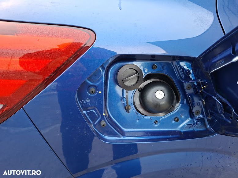 Dacia Sandero SCe 65 Essential - 11