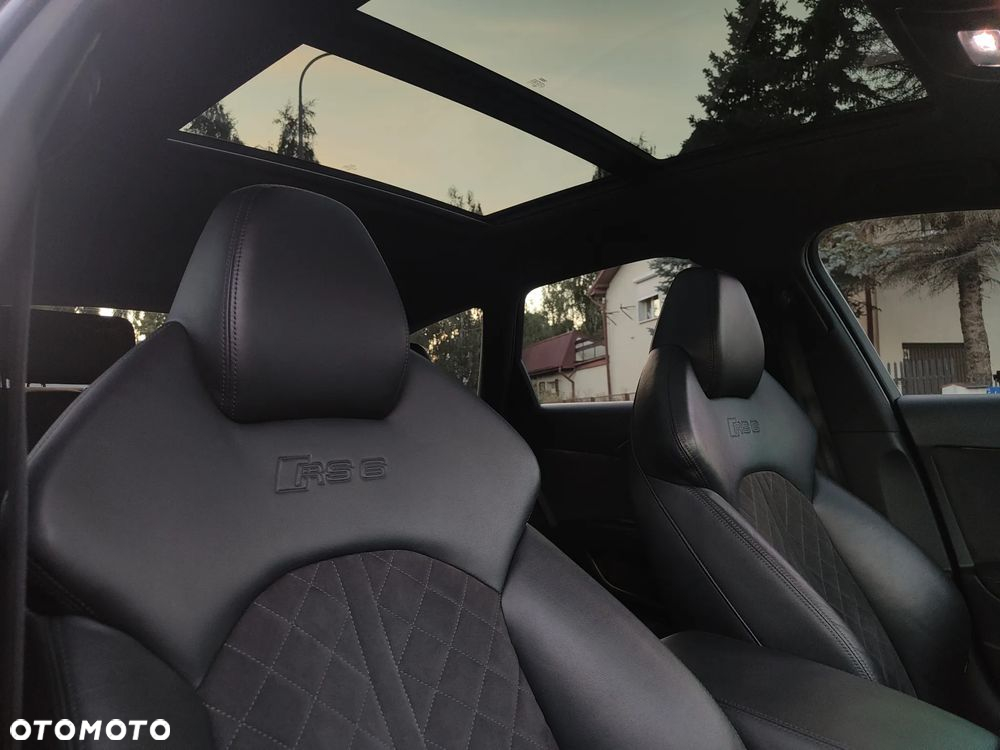 Audi RS6 - 31