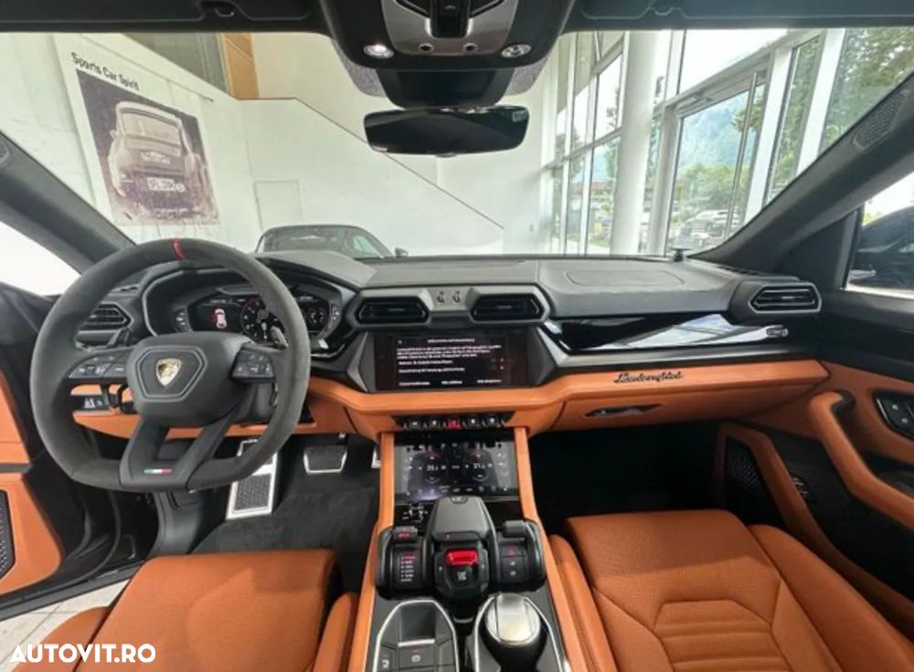 Lamborghini URUS - 6