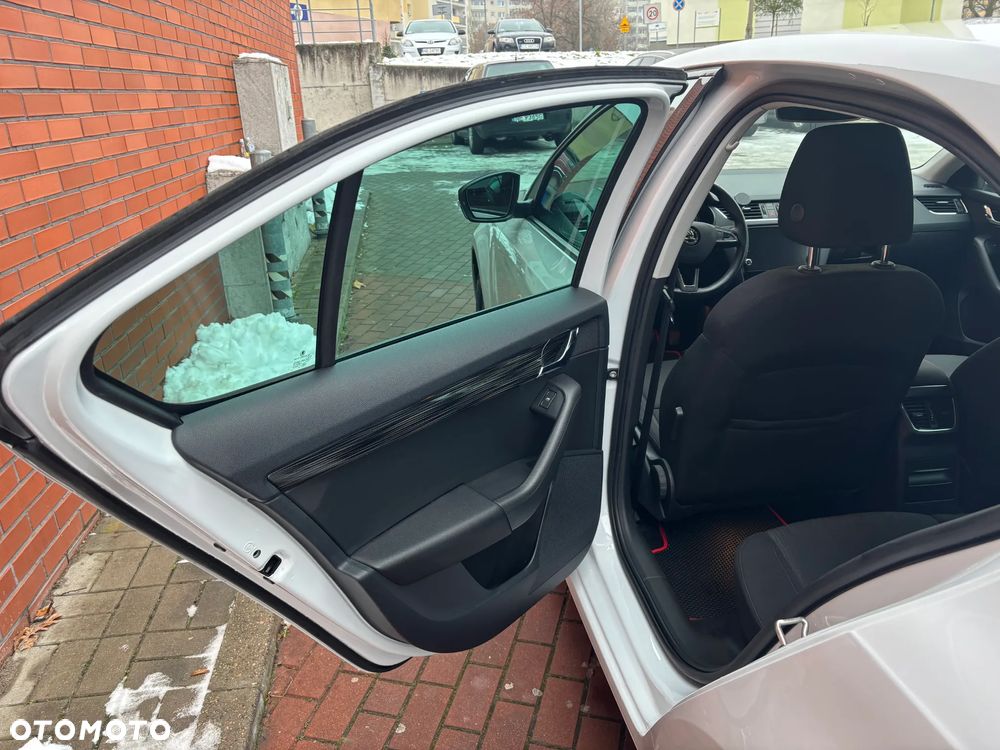 Skoda Octavia 1.5 TSI ACT Style - 18