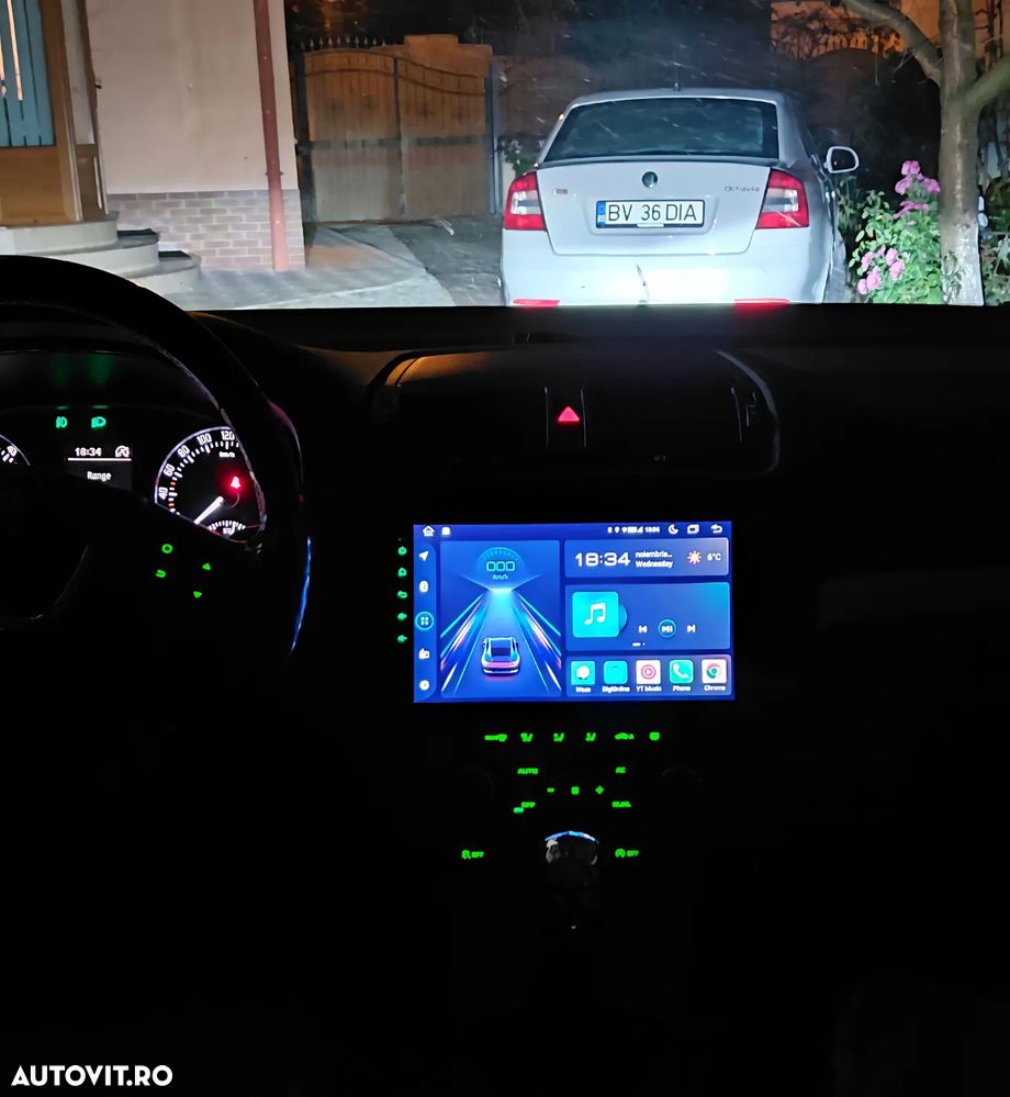 Skoda Octavia Combi 1.6 TDI DPF GreenLine - 8