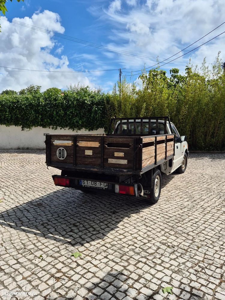 Mitsubishi L200 - 6
