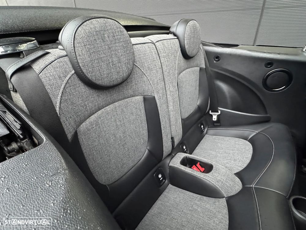 MINI Cabrio Cooper Classic Auto - 20