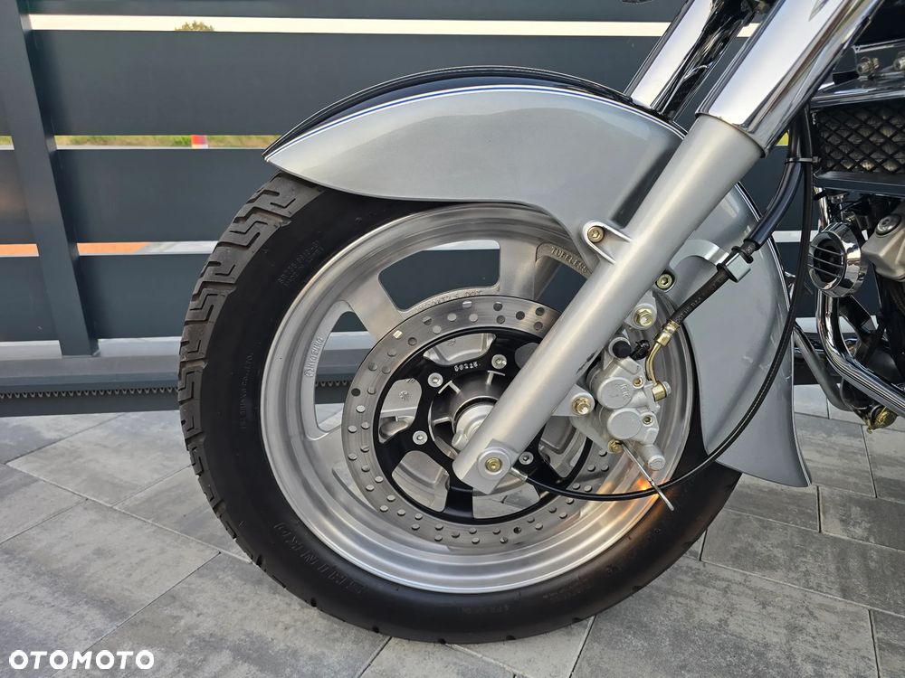 Hyosung GV - 12