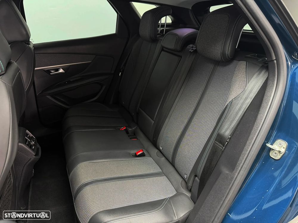 Peugeot 3008 1.5 BlueHDi Allure Pack - 11