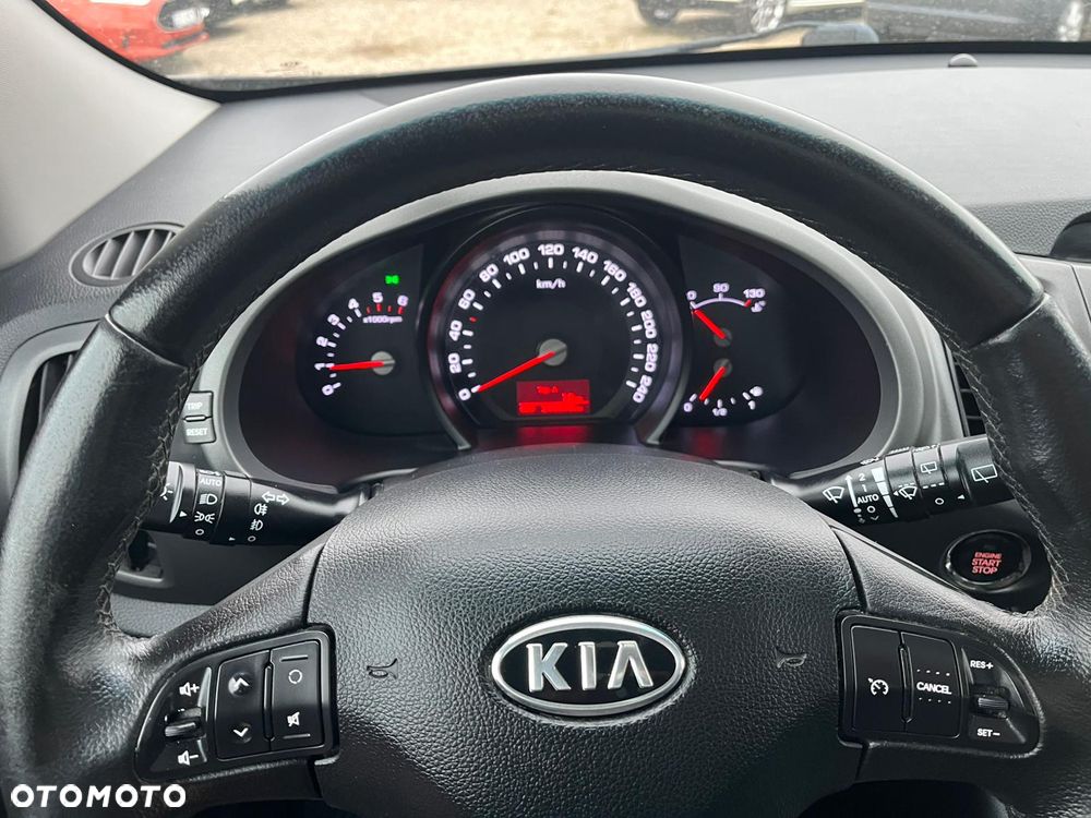 Kia Sportage 2.0 CRDI 2WD Attract - 19