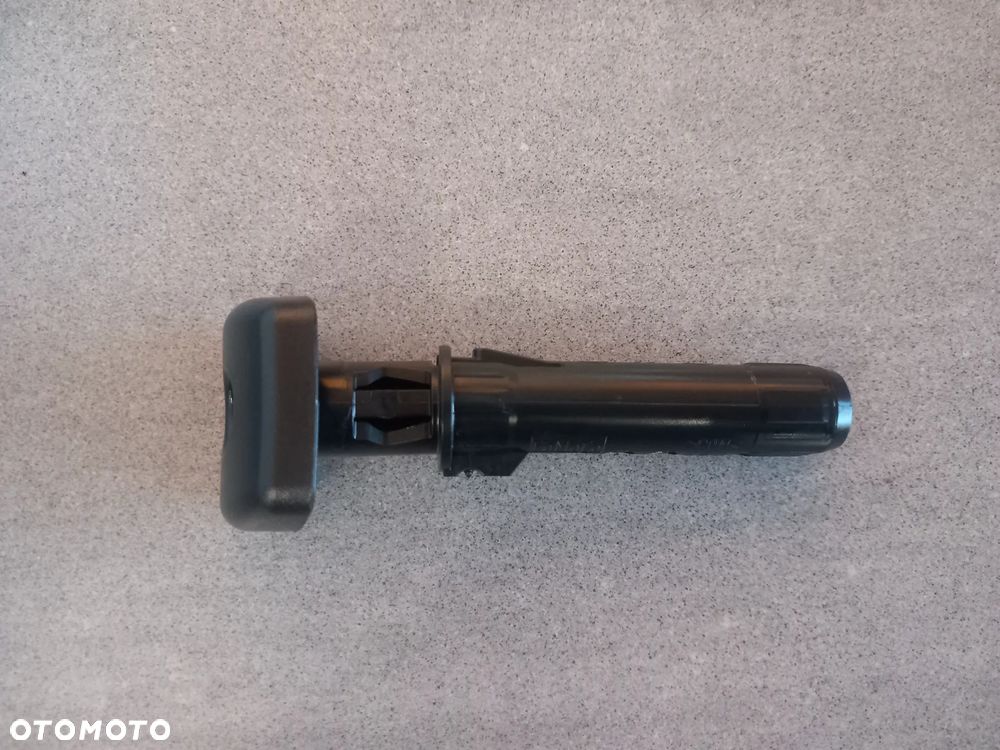 Tuleja prowadnica zagłówka fotela plastik Ford 2398538 - 1