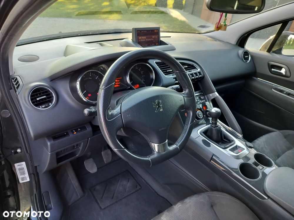 Peugeot 3008 1.6 Premium+ - 13