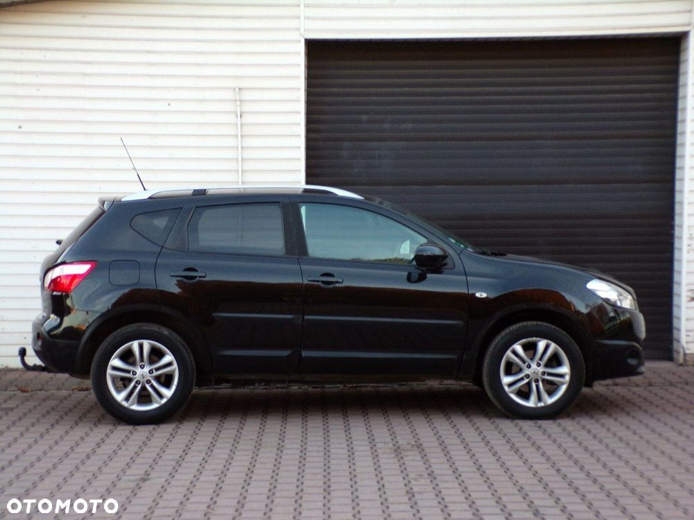 Nissan Qashqai - 12
