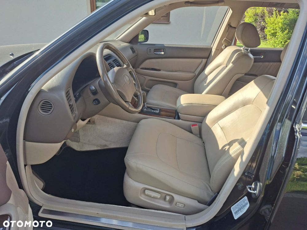 Lexus Ls 1995 photo 2