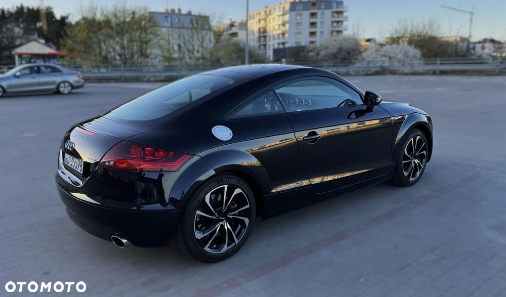 Audi TT Coupé 3.2 FSI Quattro S tronic - 5