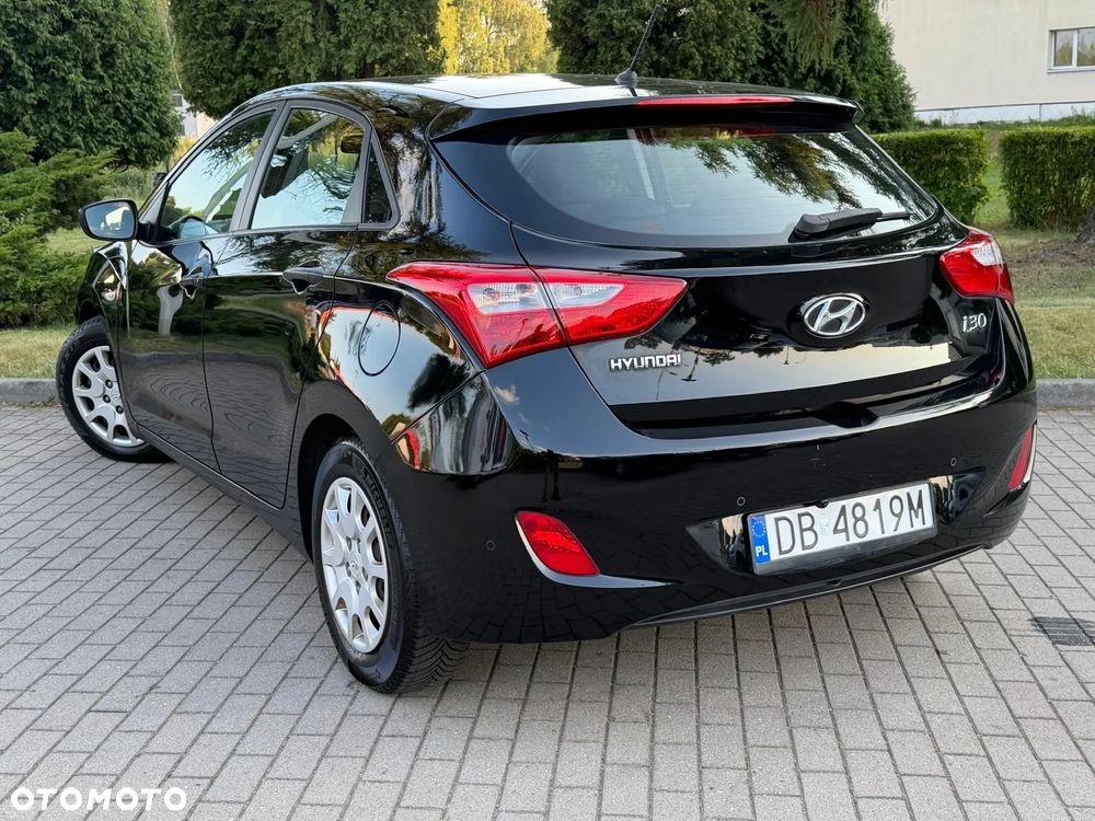 Hyundai i30 1.4 Trend - 23