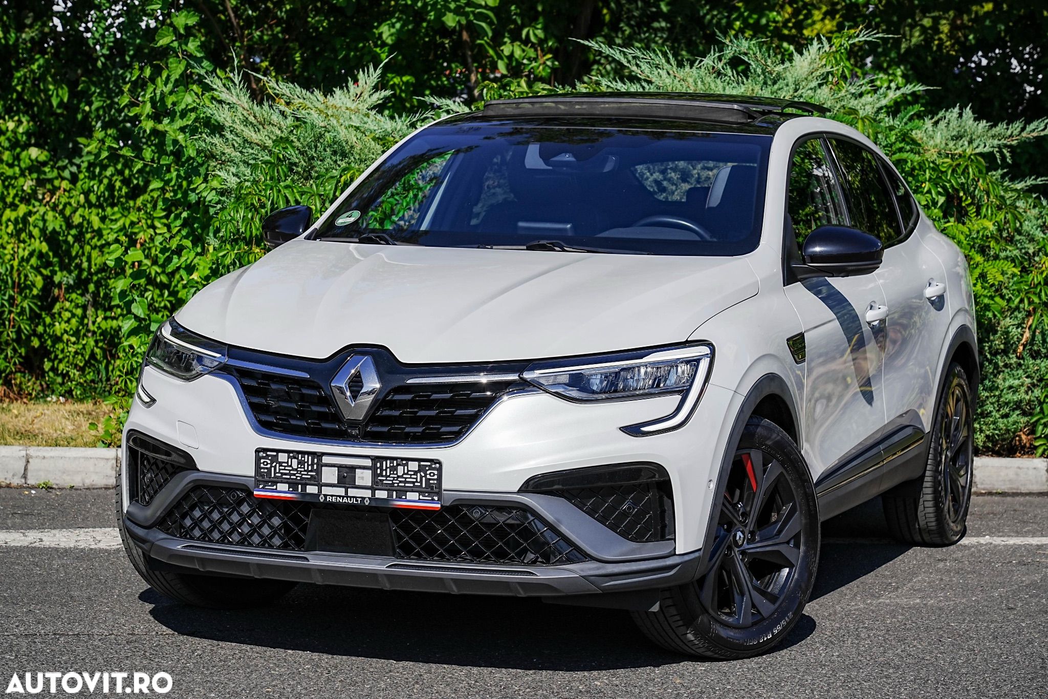 Renault Arkana E-TECH 145 R.S.LINE - 1