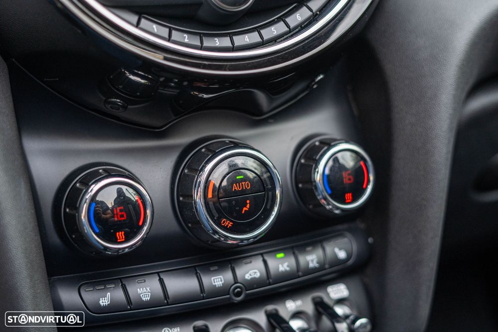 MINI Cabrio Cooper Premium Extra JCW Auto - 28