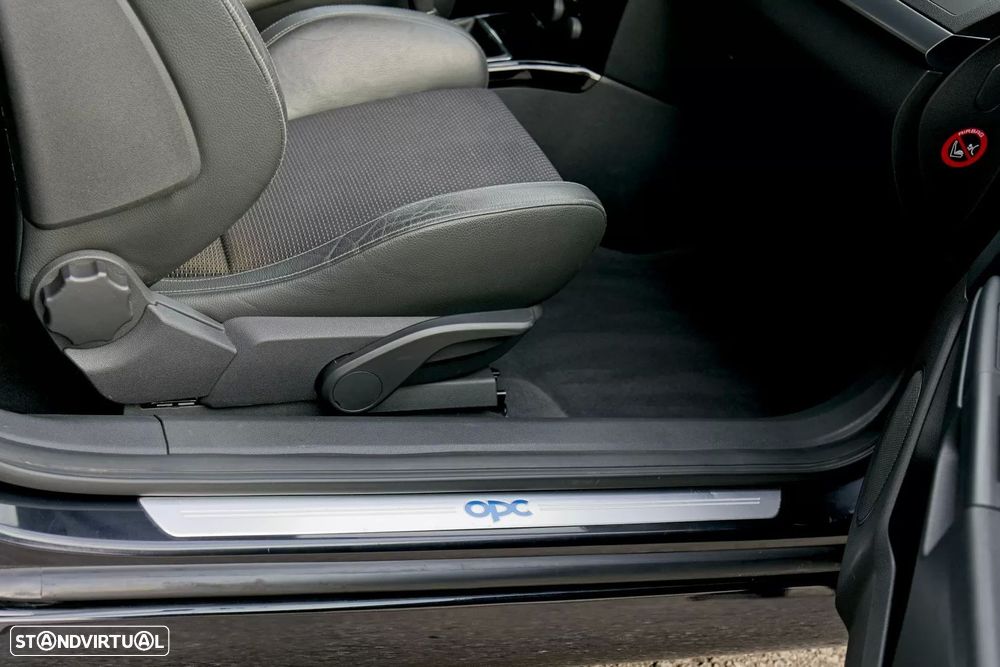 Opel Astra GTC OPC - 15