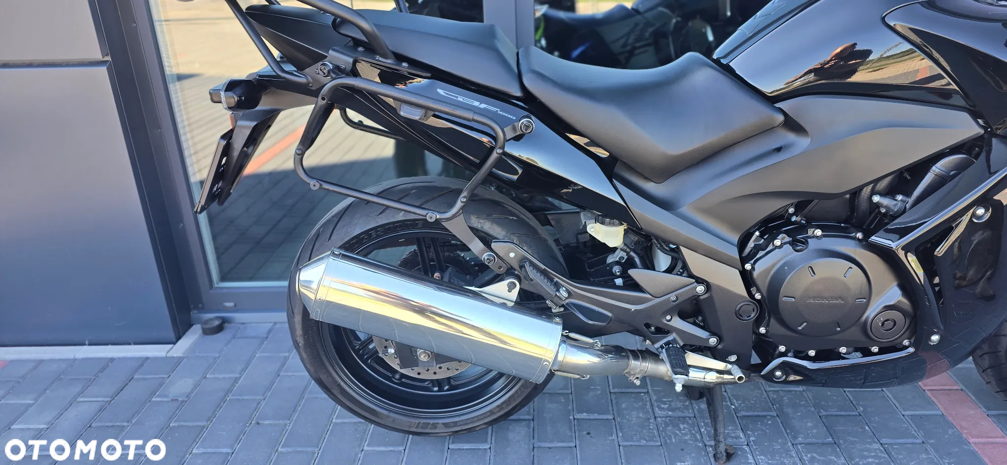 Honda CBF - 24
